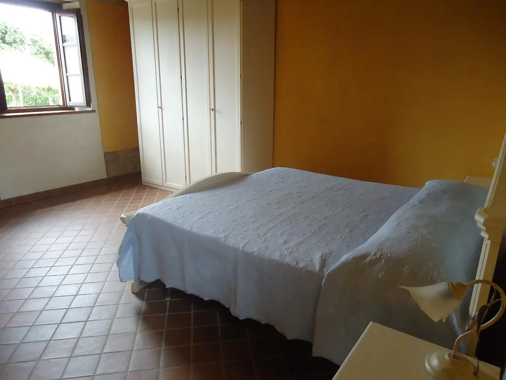 Villa Monte A Pescia 0*,